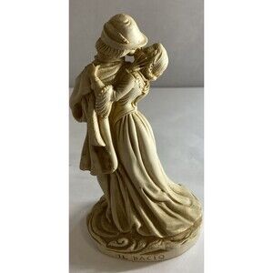 Rare Vintage Il Bacio Signed 7” Statuette “The Kiss”